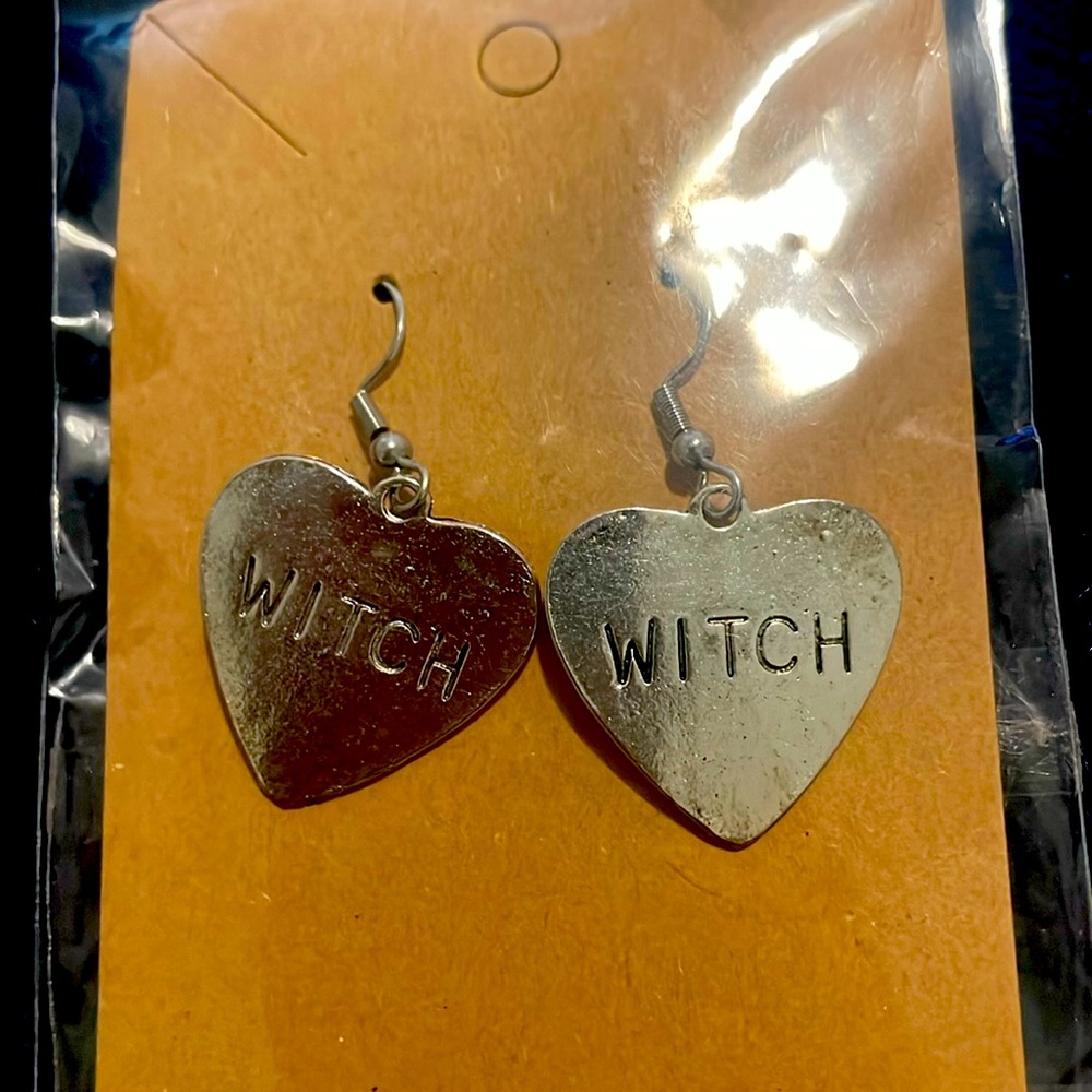 🩶NIP🩶- Witch earrings